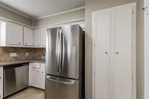 10015 Waving Fields Dr, Houston, TX 77064 - Photo 7