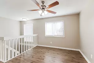10015 Waving Fields Dr, Houston, TX 77064 - Photo 9