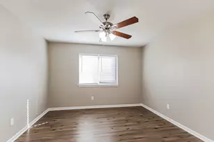 10015 Waving Fields Dr, Houston, TX 77064 - Photo 15