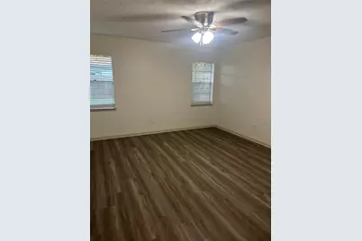 8223 Gulf Tree Lane, Houston, TX 77075 - Photo 7
