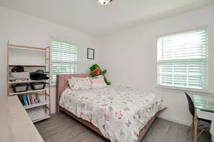 201 Inwood Ln, Highlands, TX 77562 - Photo 21