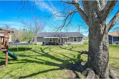 201 Inwood Lane, Highlands, TX 77562 - Photo 29