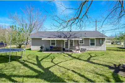 201 Inwood Lane, Highlands, TX 77562 - Photo 25