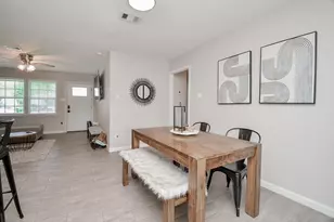 201 Inwood Ln, Highlands, TX 77562 - Photo 9