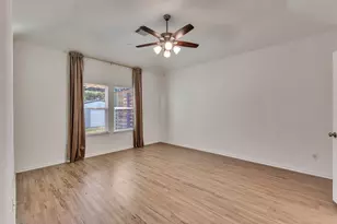 16220 Fayette St, Conroe, TX 77303 - Photo 15