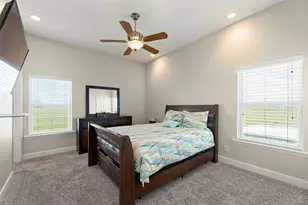 742 Bay Dr, Palacios, TX 77465 - Photo 19
