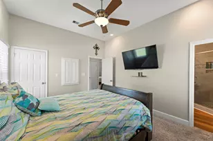 742 Bay Dr, Palacios, TX 77465 - Photo 19
