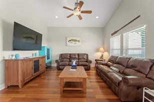 742 Bay Dr, Palacios, TX 77465 - Photo 15