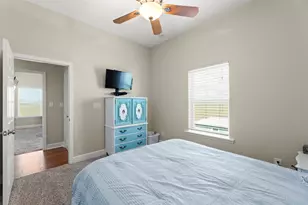 742 Bay Dr, Palacios, TX 77465 - Photo 23