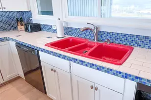 16614 Jamaica Beach Rd, Galveston, TX 77554 - Photo 13