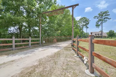 8536 Plum Grove Road, Cleveland, TX 77327 - Photo 33