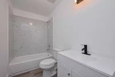 9009 Hilda Street, Houston, TX 77033 - Photo 11