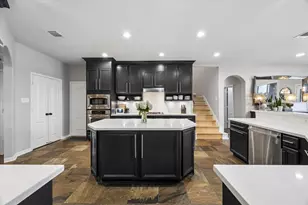 1407 Bentlake Ln, Pearland, TX 77581 - Photo 11