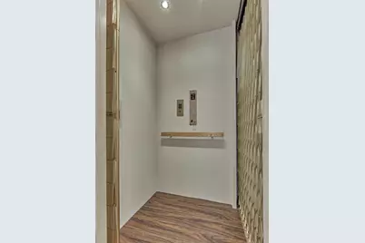 22 E Shore Drive, The Woodlands, TX 77380 - Photo 27