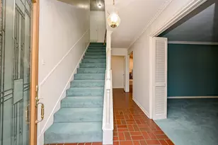 9238 Stroud Dr, Houston, TX 77036 - Photo 3