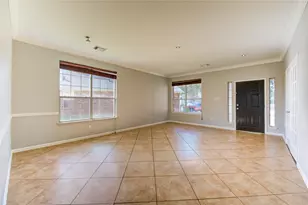 5527 Gatesprings Ln, Sugar Land, TX 77479 - Photo 5