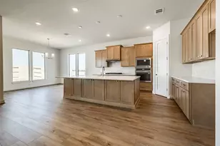 494 Hunters Crossing, Sealy, TX 77474 - Photo 9