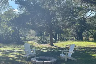 341 Cr 355, Elmaton, TX 77440 - Photo 3