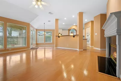 12119 Ember Isles Lane, Houston, TX 77041 - Photo 7