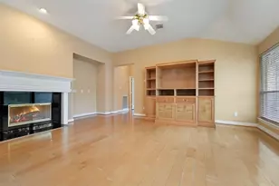 12119 Ember Isles Ln, Houston, TX 77041 - Photo 9