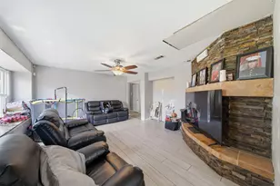 23526 Cimber Ln, Spring, TX 77373 - Photo 3