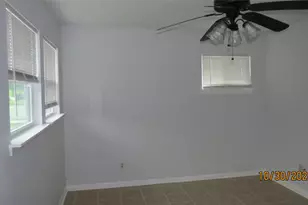 2207 N North Cleveland St, Dayton, TX 77535 - Photo 11