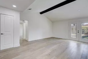 8907 Tanager St, Houston, TX 77036 - Photo 5