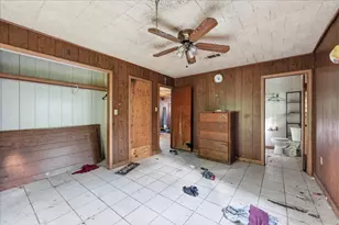 10572 Opal St, Beaumont, TX 77705 - Photo 9