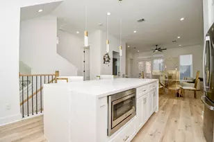 5613 Val Verde St C, Houston, TX 77057 - Photo 13