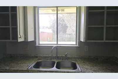 7623 Kellwood Drive, Houston, TX 77040 - Photo 5