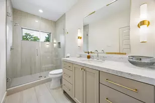 802 W 30th St, Houston, TX 77018 - Photo 29