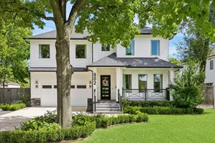 802 W 30th St, Houston, TX 77018 - Photo 1