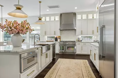 802 W 30th Street, Houston, TX 77018 - Photo 11