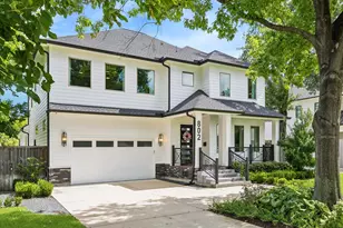802 W 30th St, Houston, TX 77018 - Photo 37