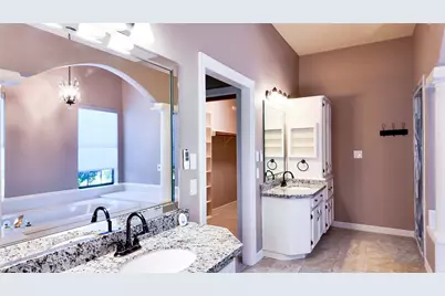 346 Timbercreek Drive, Lake Jackson, TX 77566 - Photo 23