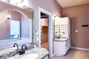 346 Timbercreek Dr, Lake Jackson, TX 77566 - Photo 23