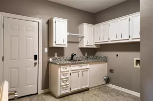 346 Timbercreek Dr, Lake Jackson, TX 77566 - Photo 7