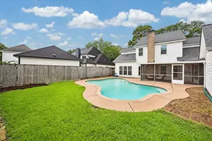 1027 Flagmore Dr, Katy, TX 77450 - Photo 35