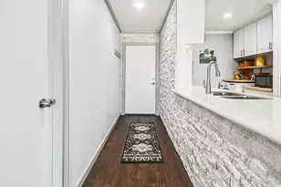 307 Yacht Club Ln, El Lago, TX 77586 - Photo 3