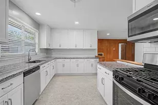 2337 Pearland Ave, Pearland, TX 77581 - Photo 9