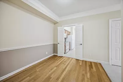 2700 Revere St #142, Houston, TX 77098 - Photo 11