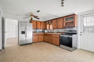 12215 Myrtle Ave, Crosby, TX 77532 - Photo 5