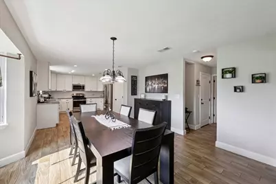 13525 Leaning Oaks Drive, Beaumont, TX 77713 - Photo 11