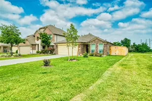 18306 W Hardy Rd, Houston, TX 77073 - Photo 35