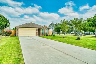 18306 W Hardy Rd, Houston, TX 77073 - Photo 33