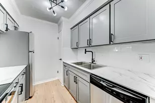 3224 Timmons Ln, Houston, TX 77027 - Photo 15