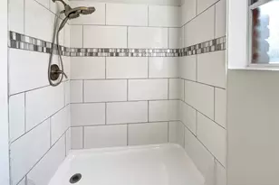 205 Bastrop St, Angleton, TX 77515 - Photo 15