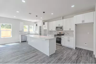 6814 Champion Lane, Houston, TX 77091 - Photo 7