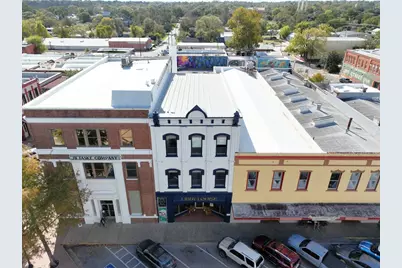 110 E Alamo Street, Brenham, TX 77833 - Photo 7