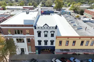 110 E Alamo St, Brenham, TX 77833 - Photo 7